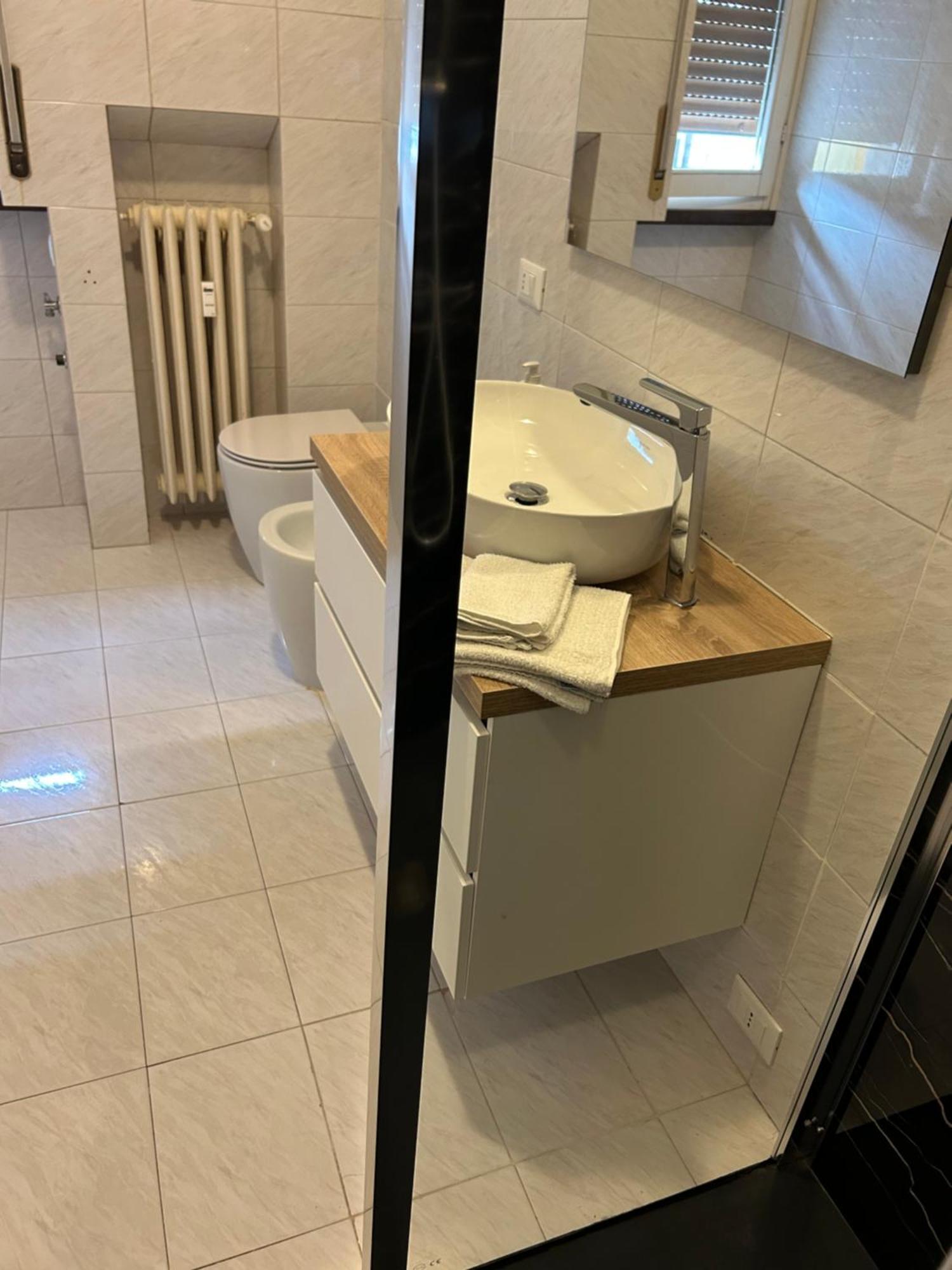 Bed and Breakfast Bed Station -Self Check In- Bergamo Exterior foto