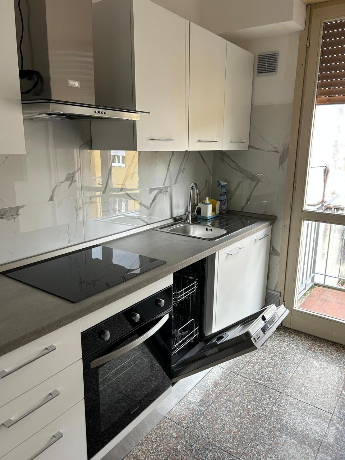 Bed and Breakfast Bed Station -Self Check In- Bergamo Exterior foto
